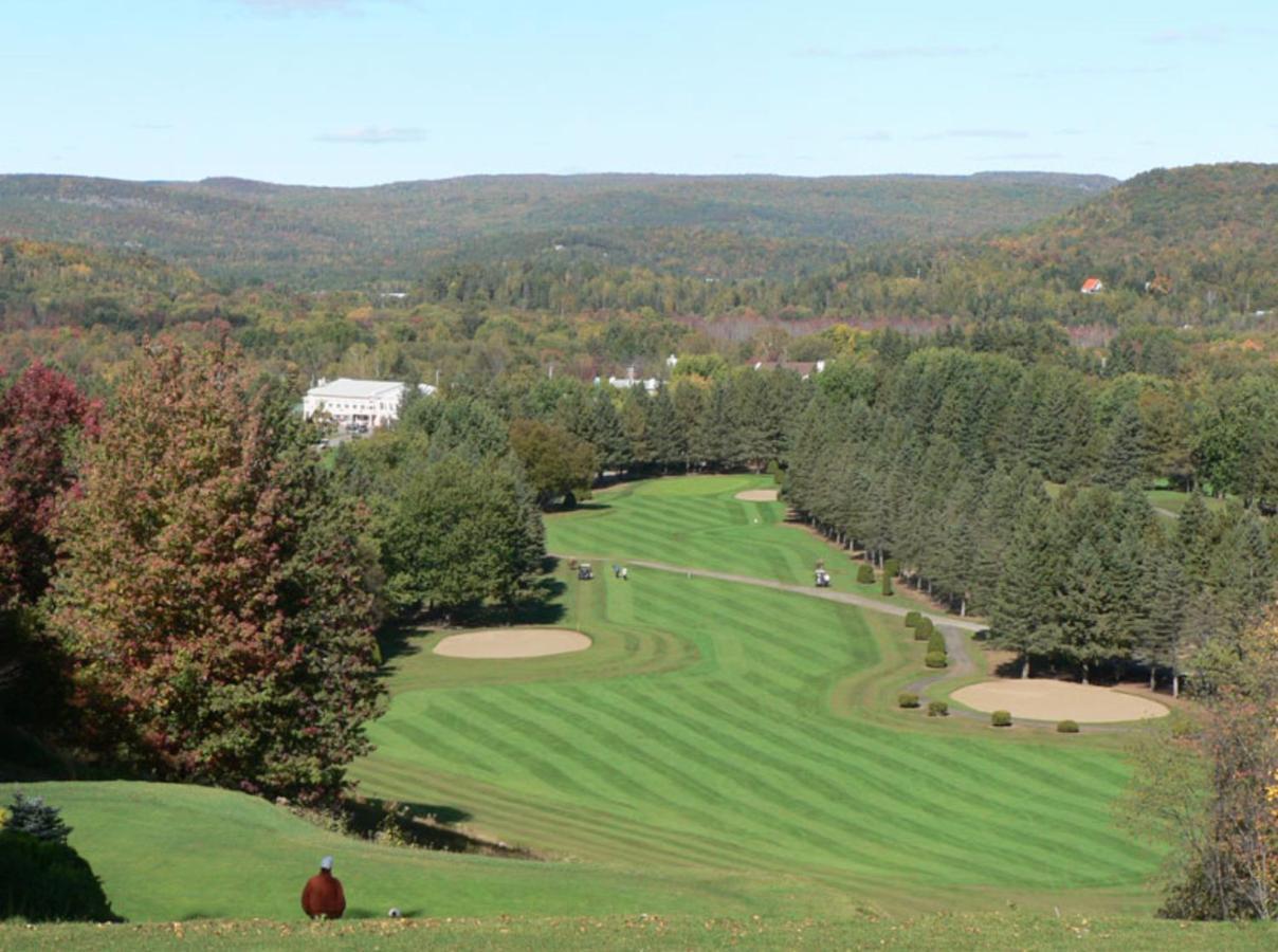 Le Sommet Du Golf Avec Spa Villa Saint Jean De Matha Exterior foto